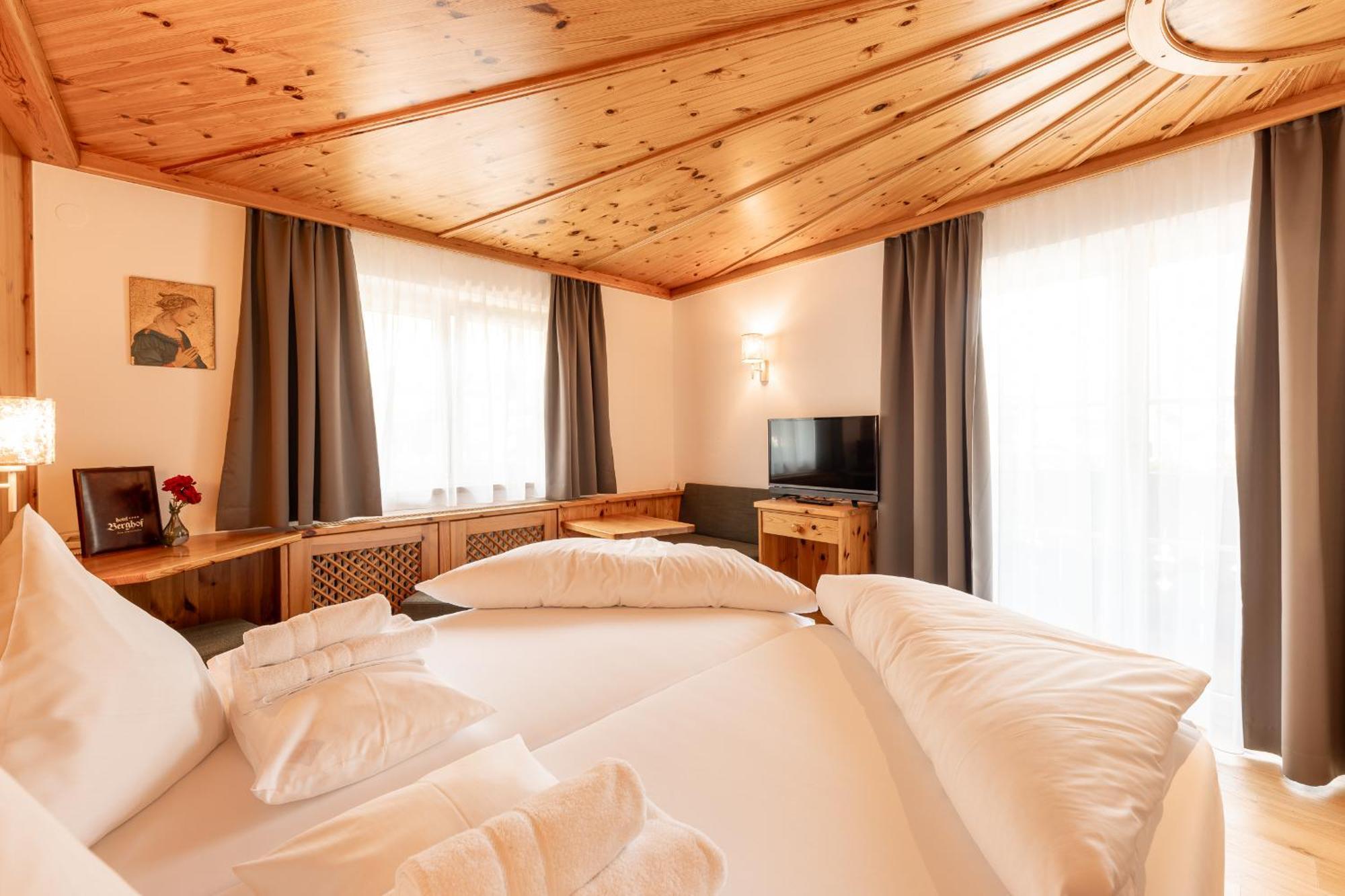Hotel Berghof Neustift im Stubaital Eksteriør bilde