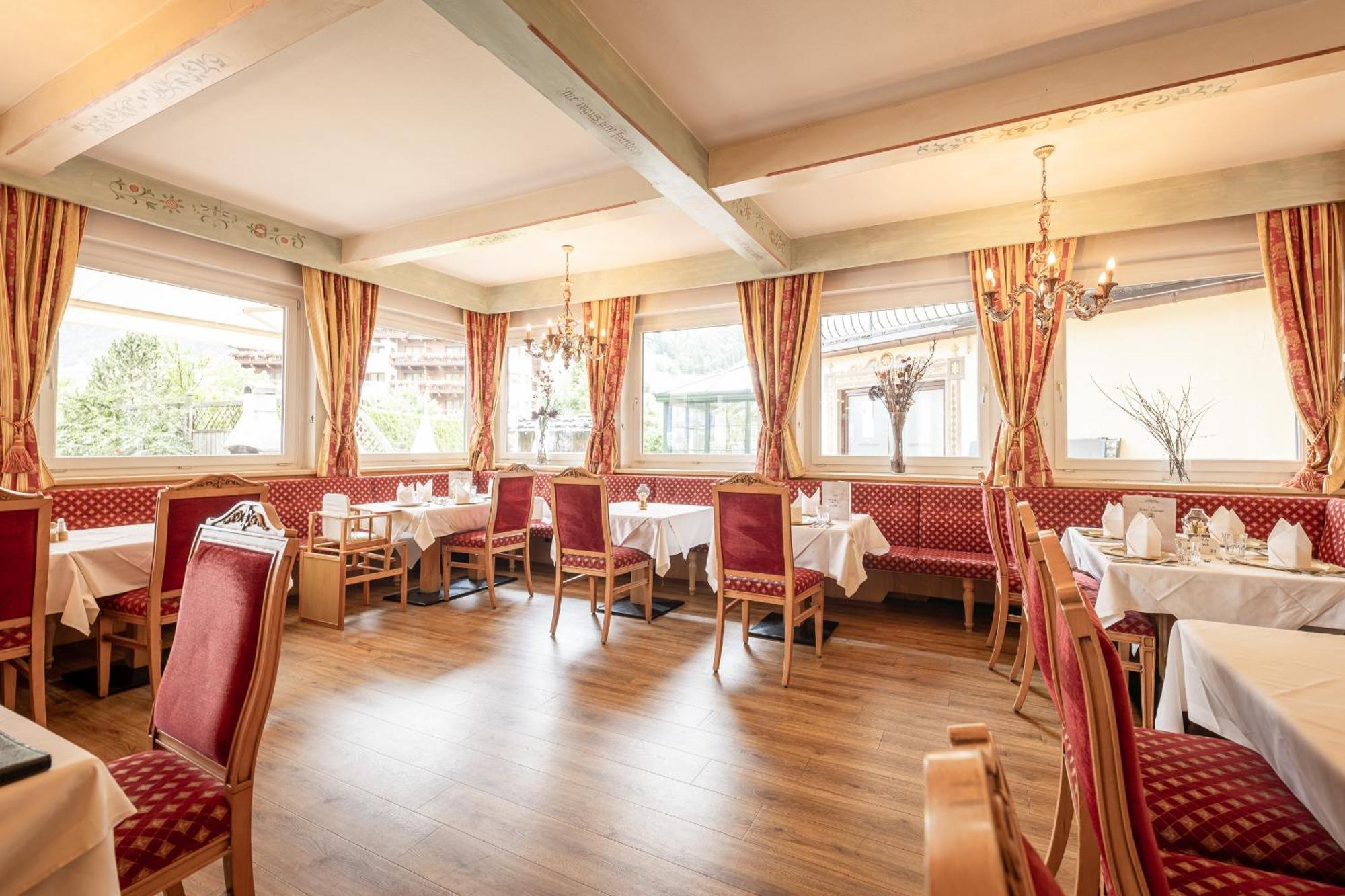 Hotel Berghof Neustift im Stubaital Eksteriør bilde